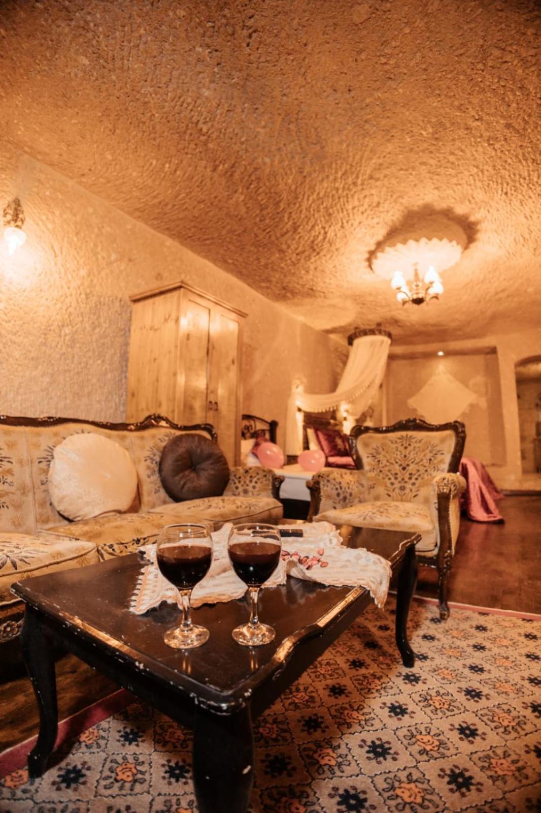 7 Oda Kapadokya Cave Hotel Ургуп Экстерьер фото