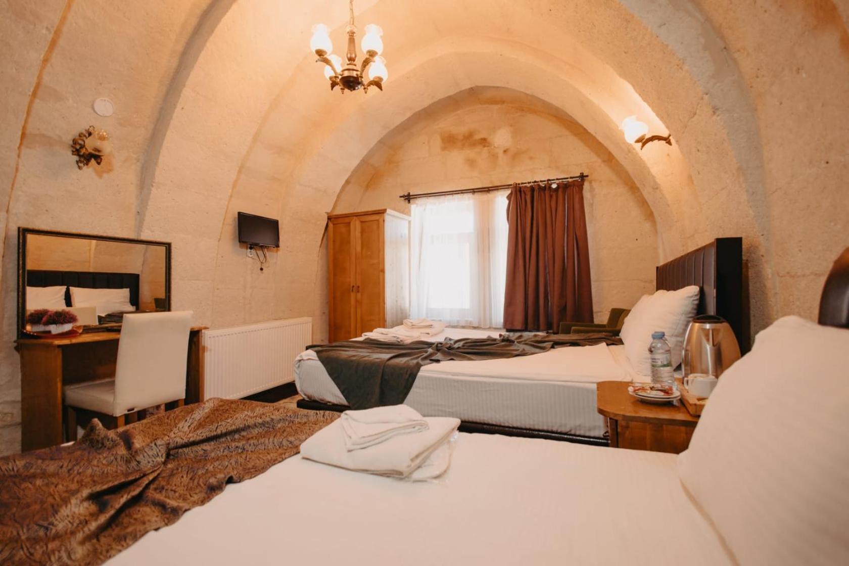 7 Oda Kapadokya Cave Hotel Ургуп Экстерьер фото