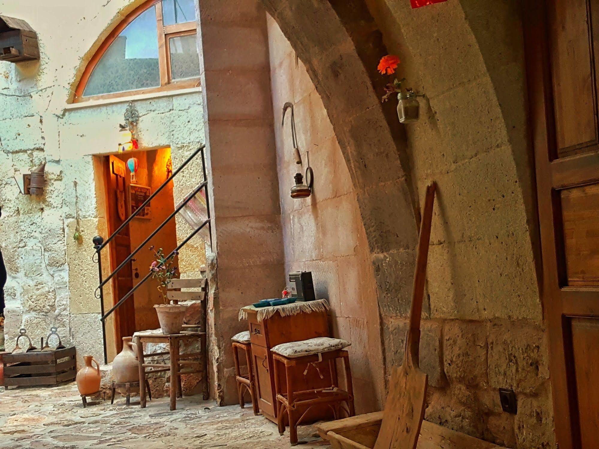 7 Oda Kapadokya Cave Hotel Ургуп Экстерьер фото